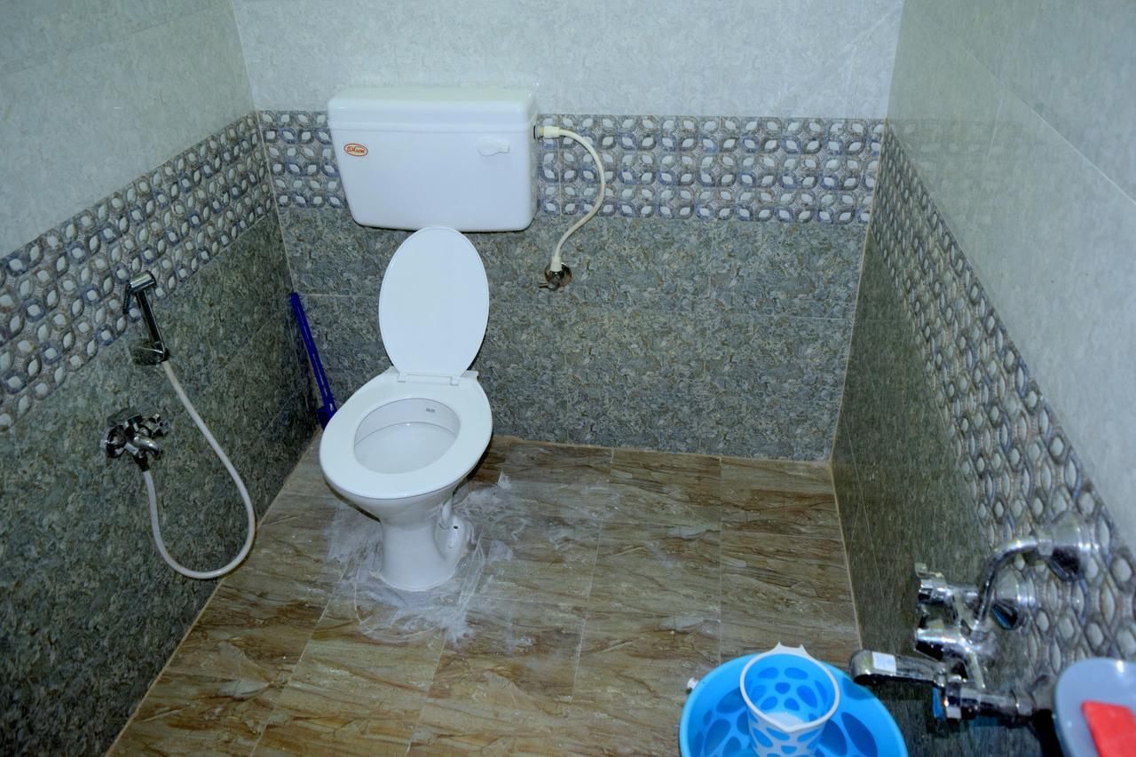 Royal Palace Guest House Chennai Bagian luar foto